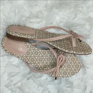 Kate Spade NY Mistic Bow Pale Pink Thongs Size 6M